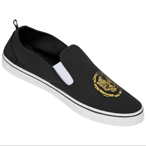Marvel Black Panther Gold Symbol Slip-On - Picture 12 of 12